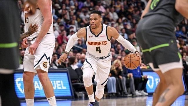 威少绝杀时刻，掀起高潮点燃赛场，球队未来可期迎来胜利！的简单介绍