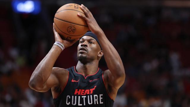 关于巴特勒回归赛场，关键助攻首场状态亮眼，皇家马德里观众沸腾！的信息